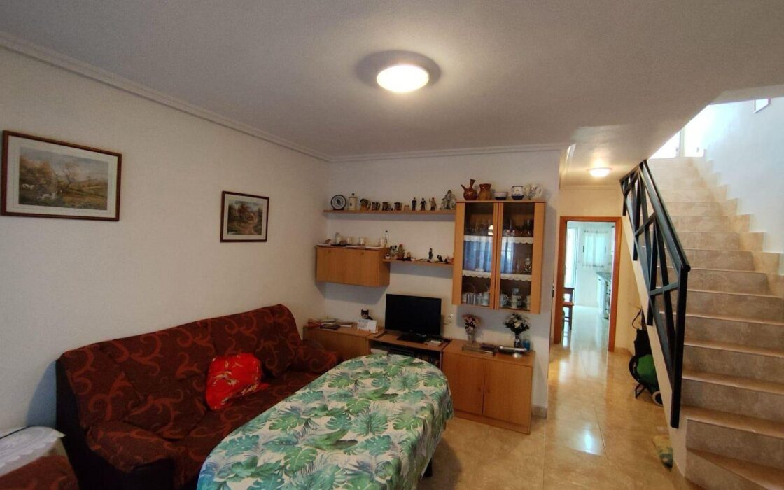 Дом в Los Alcázares 65 кв.м с террасой у моря