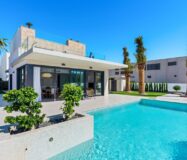 Вилла в Ориуэла Коста 322 кв.м у моря з терасою та басейном