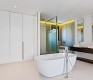 Вилла в Ориуэла Коста 322 кв.м у моря з терасою та басейном