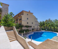 Элегантная квартира с террасой в Новой Андалусии 90 кв.м