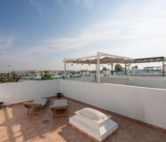 Будинок в Торрев’єсі, 115 кв.м, 4 кімнати, близько до моря