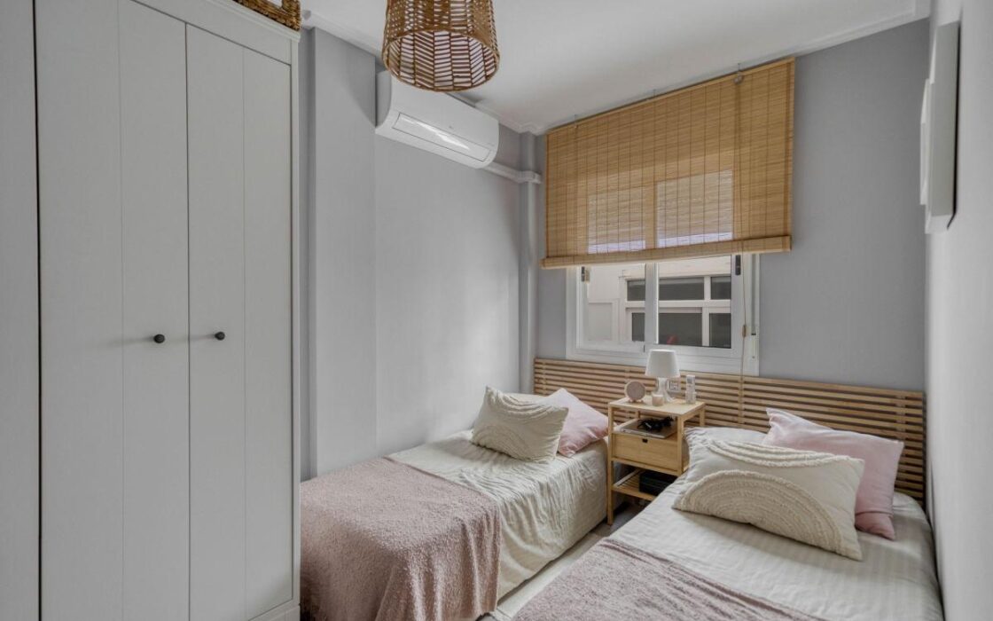 Будинок в Торрев’єсі, 115 кв.м, 4 кімнати, близько до моря