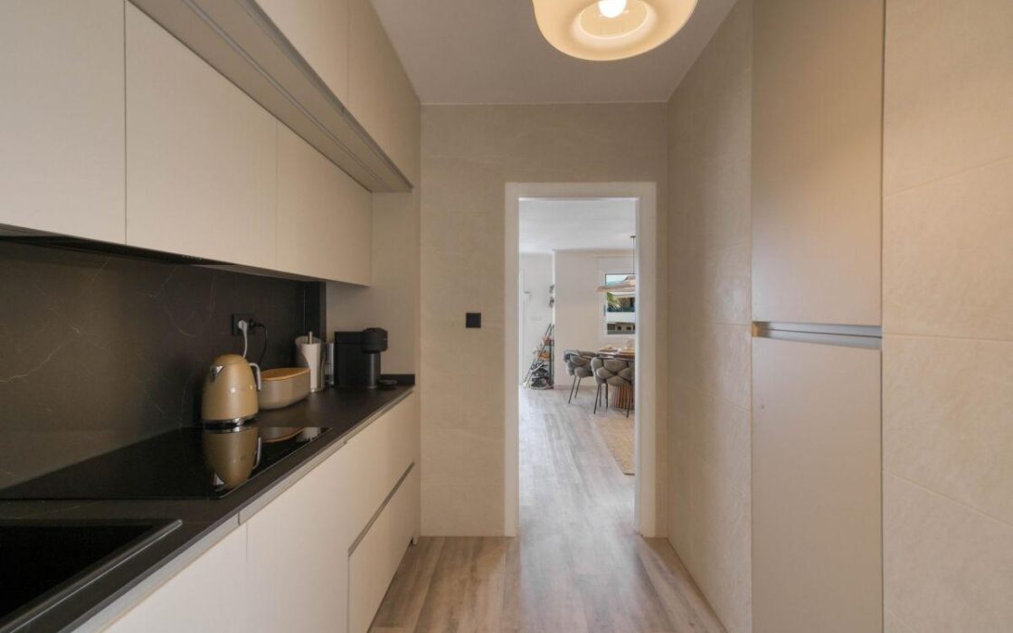 Будинок в Торрев’єсі, 115 кв.м, 4 кімнати, близько до моря