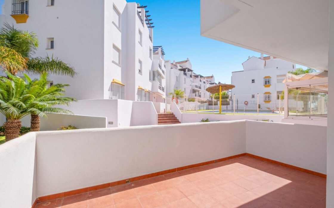 Квартира 99 кв.м с террасой в Валле Романо Эстепона