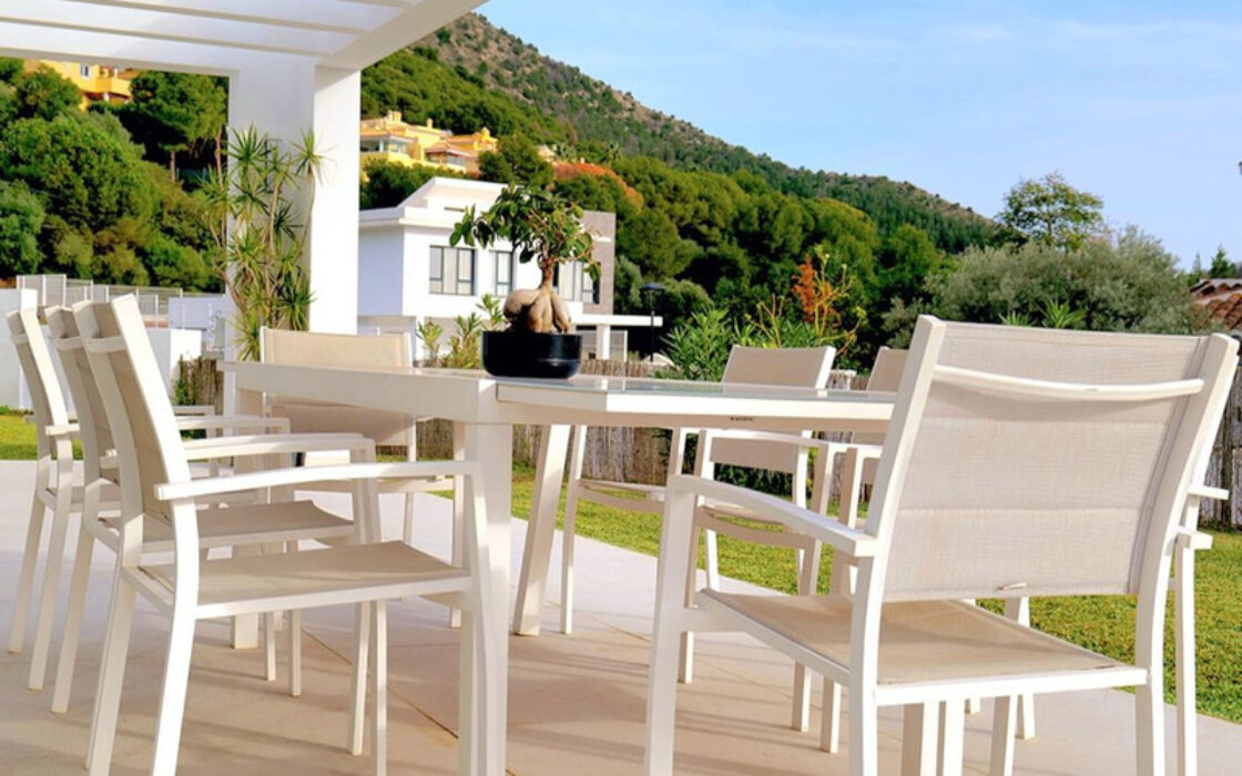 Современная Вилла с Панорамным Видом на Море в Михасе 346 кв.м