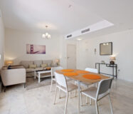 Перші апартаменти з терасою 93 кв.м в New Golden Mile