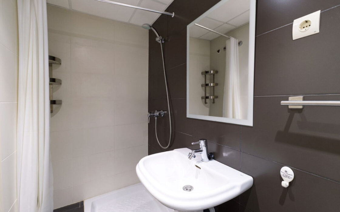 Перші апартаменти з терасою 93 кв.м в New Golden Mile