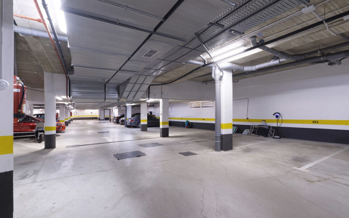 Перші апартаменти з терасою 93 кв.м в New Golden Mile