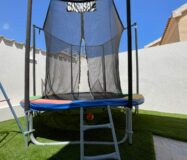 Дом с бассейном в Ориуэла Коста, 3 спальни, 300 кв.м.