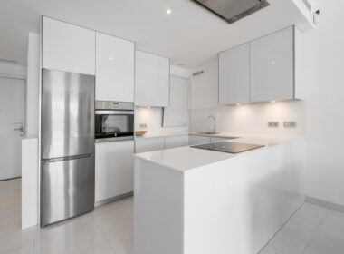 Апартаменты с террасой в Эстепоне 82 кв.м, 3 комнаты