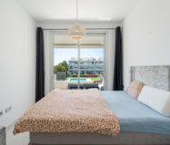 Апартаменты с террасой в Эстепоне 82 кв.м, 3 комнаты