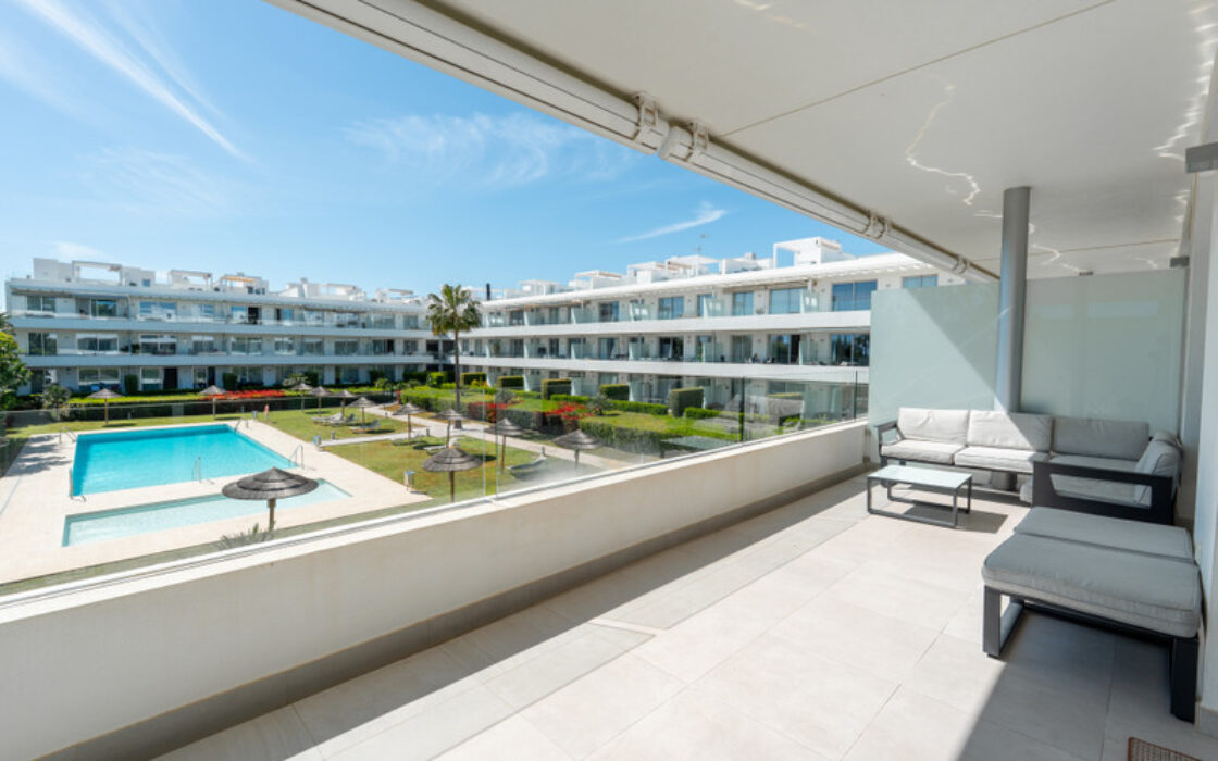 Апартаменты с террасой в Эстепоне 82 кв.м, 3 комнаты