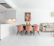 Апартаменты с террасой в Эстепоне 82 кв.м, 3 комнаты