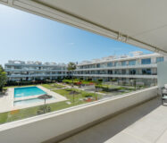 Апартаменты с террасой в Эстепоне 82 кв.м, 3 комнаты