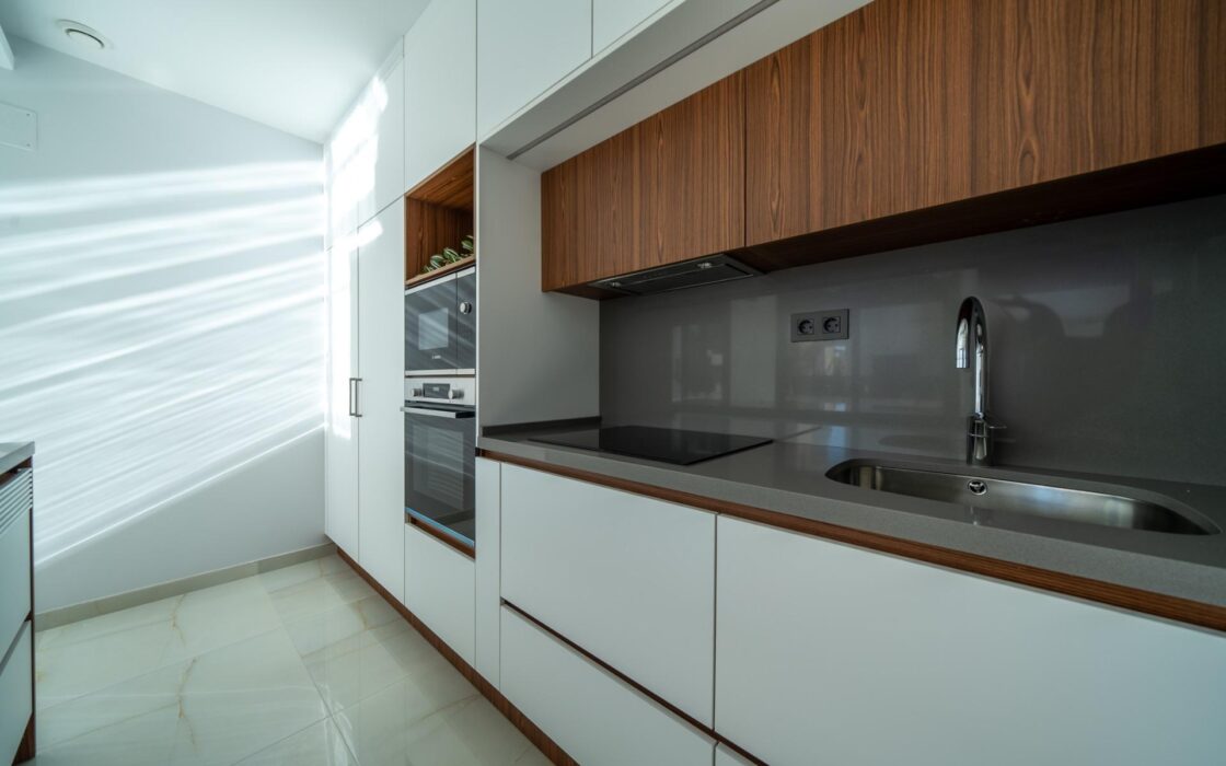 Новий будинок з басейном в Оріуелі, 3 спальні, 187 кв.м