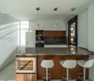 Новий будинок з басейном в Оріуелі, 3 спальні, 187 кв.м