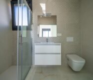 Новий будинок з басейном в Оріуелі, 3 спальні, 187 кв.м