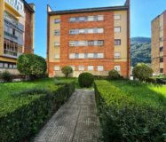 Яркий пентхаус в Коригосе с панорамным видом на горы