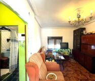 Яркий пентхаус в Коригосе с панорамным видом на горы