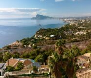 Роскошный дом с террасой и бассейном в Альтеа 605 кв.м