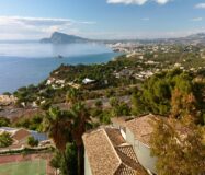 Роскошный дом с террасой и бассейном в Альтеа 605 кв.м