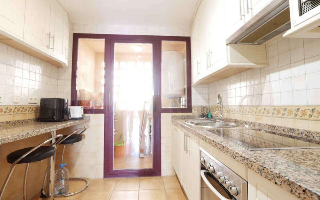 Двухкомнатная квартира в Малаге с видом на море 87 кв.м