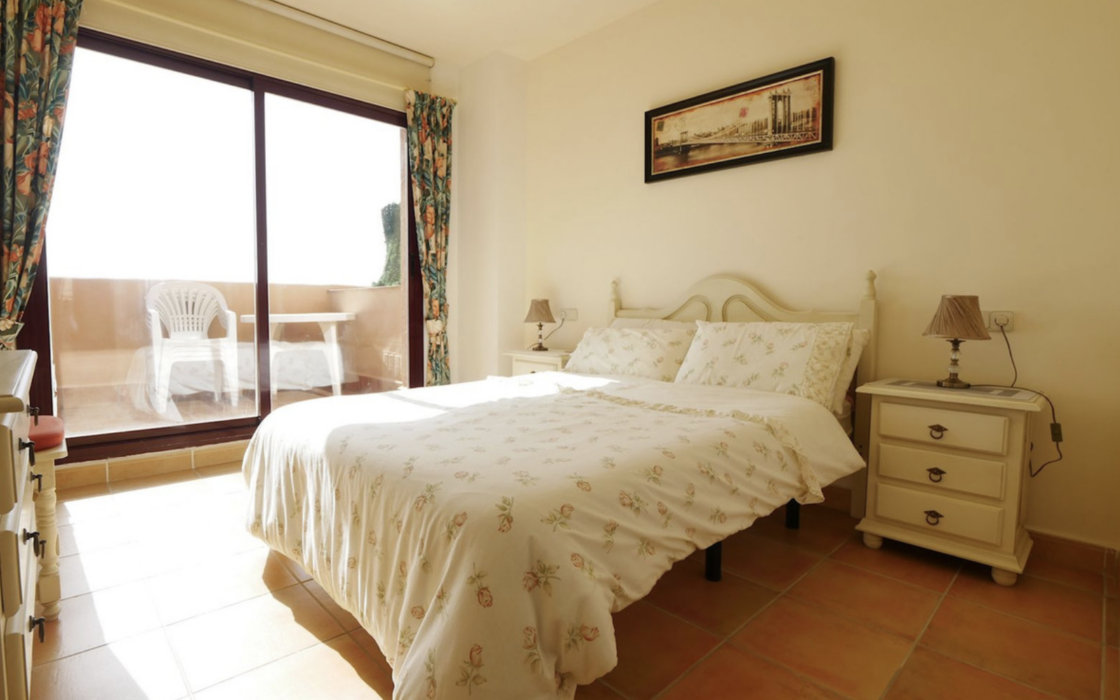 Двухкомнатная квартира в Малаге с видом на море 87 кв.м