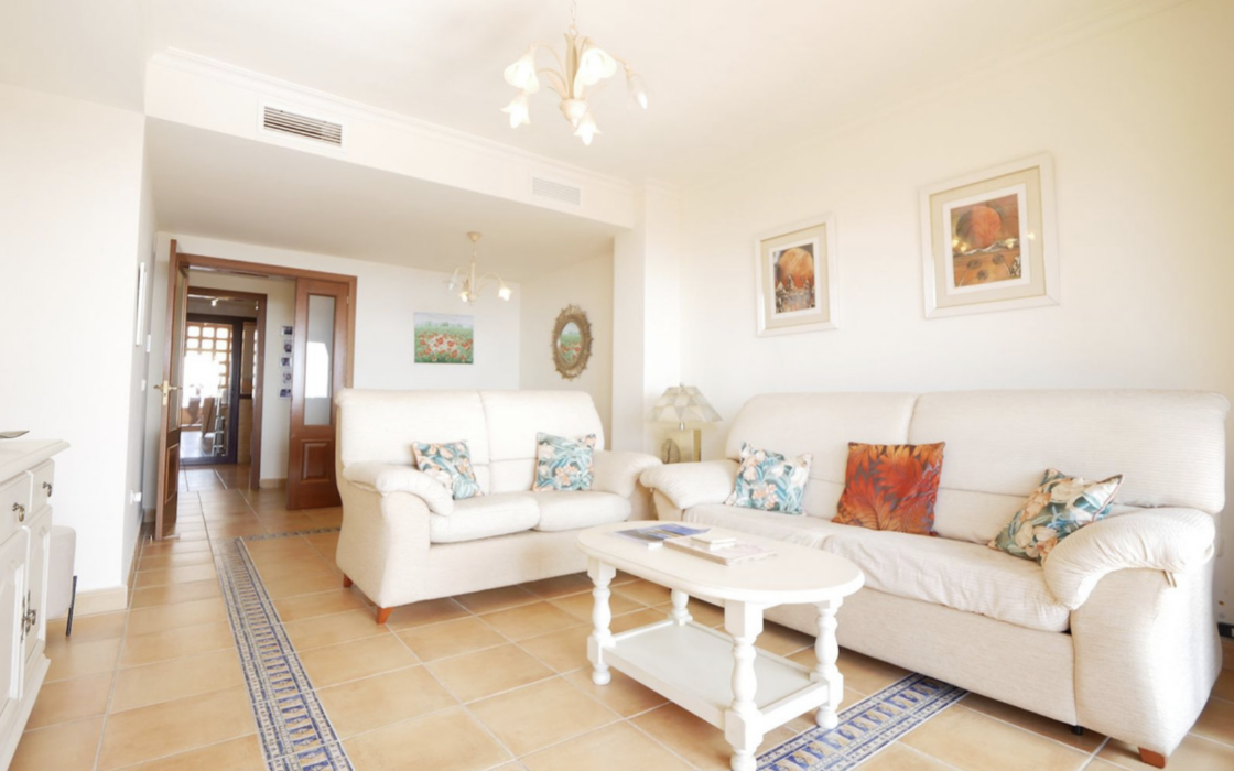 Двухкомнатная квартира в Малаге с видом на море 87 кв.м