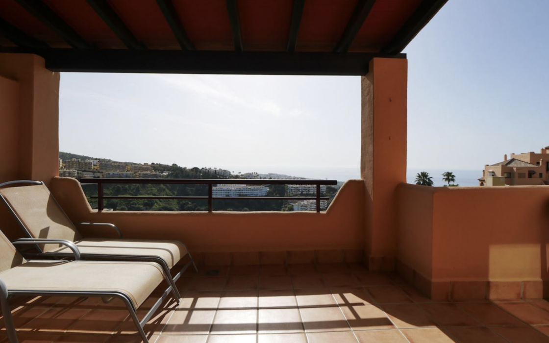 Двухкомнатная квартира в Малаге с видом на море 87 кв.м