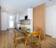 Шале в Хондон-де-лас-Ньевес с террасой и бассейном 228 кв.м