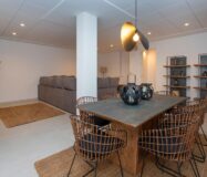 Шале в Хондон-де-лас-Ньевес с террасой и бассейном 228 кв.м