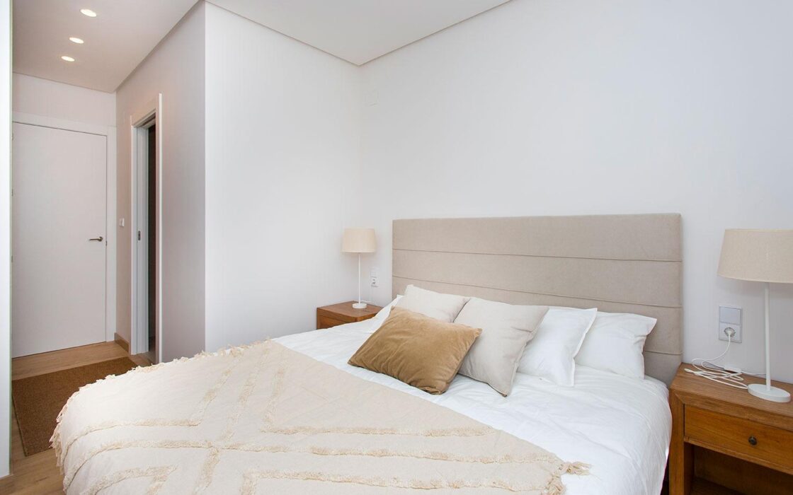 Шале в Хондон-де-лас-Ньевес с террасой и бассейном 228 кв.м