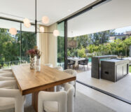 Роскошная вилла с террасой в Нуэва Андалусия 785 кв.м