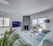 Прекрасная 2-комнатная квартира с видом на море в Михасе