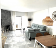 Прекрасная 2-комнатная квартира с видом на море в Михасе