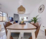 Прекрасная 2-комнатная квартира с видом на море в Михасе