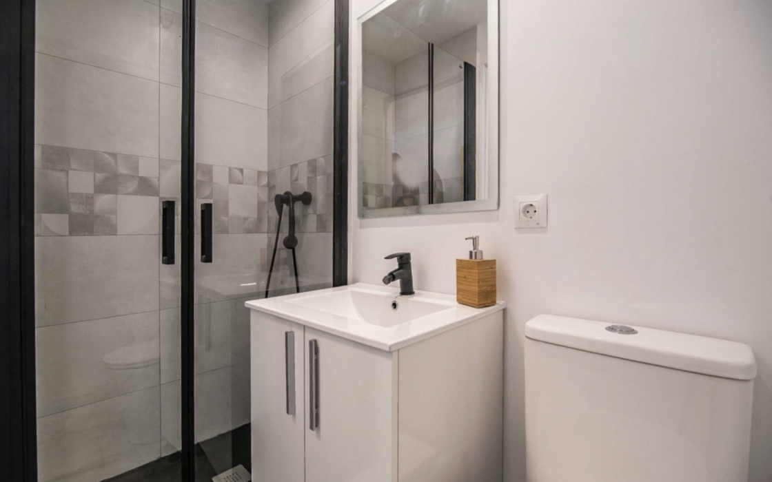 Прекрасная 2-комнатная квартира с видом на море в Михасе