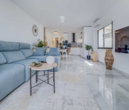 Прекрасная 2-комнатная квартира с видом на море в Михасе