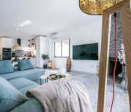 Прекрасная 2-комнатная квартира с видом на море в Михасе