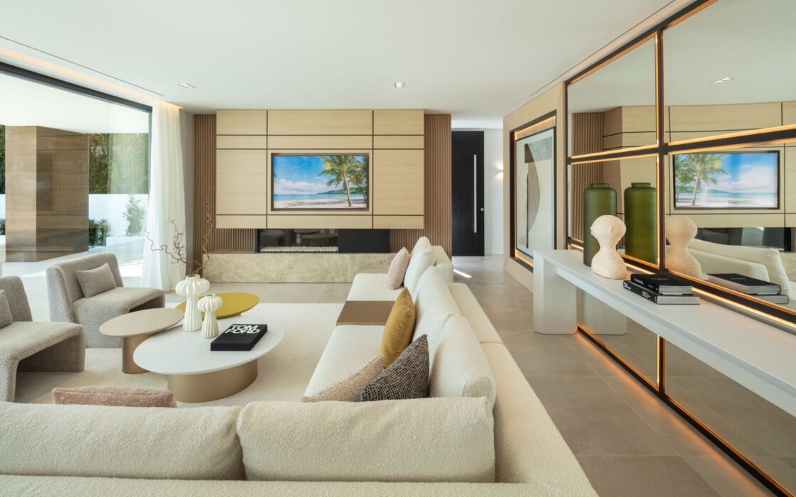 Вілла з панорамним видом в Новій Андалусії, 556 кв.м