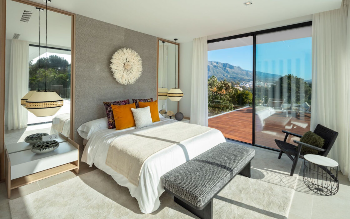 Вілла з панорамним видом в Новій Андалусії, 556 кв.м