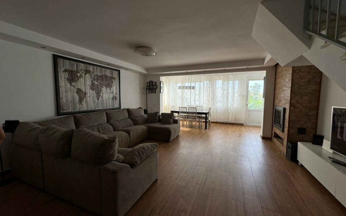 Прекрасный Реновированный Дом в Михас с Террасой 136 кв.м