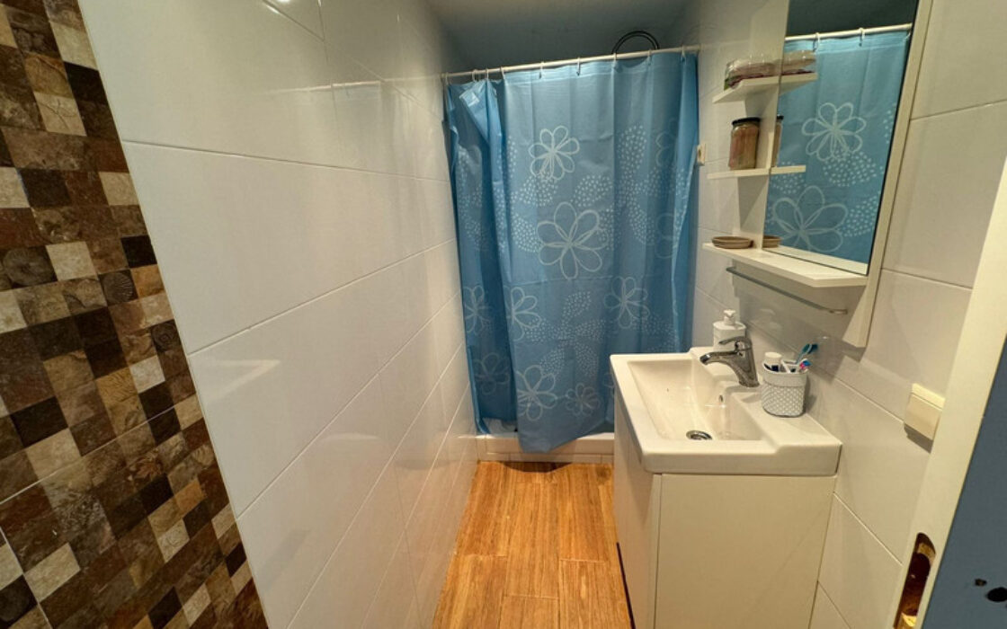 Прекрасный Реновированный Дом в Михас с Террасой 136 кв.м