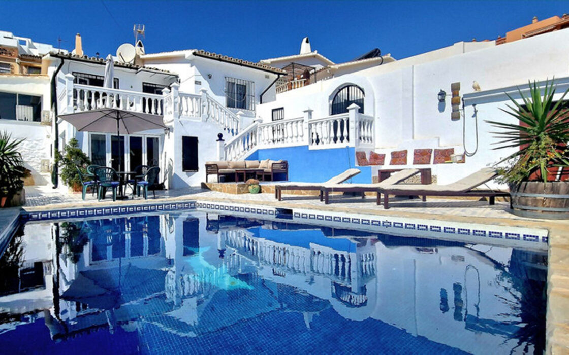 Изысканный дуплекс у моря в городе, 160 кв.м, терраса