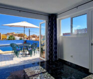 Изысканный дуплекс у моря в городе, 160 кв.м, терраса