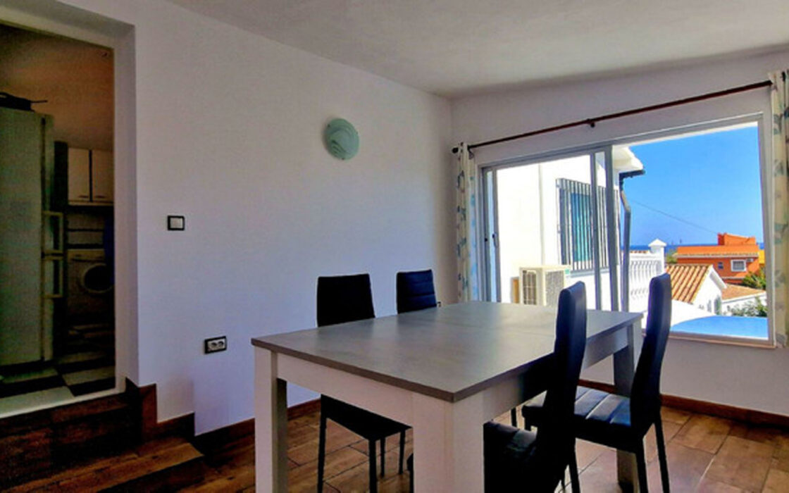 Изысканный дуплекс у моря в городе, 160 кв.м, терраса