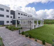 Апартаменти 2+1 з терасою біля моря в Естепоні 90 кв.м