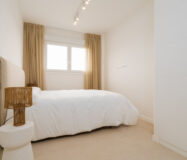 Апартаменти 2+1 з терасою біля моря в Естепоні 90 кв.м