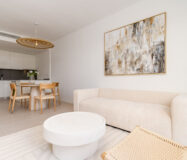 Апартаменти 2+1 з терасою біля моря в Естепоні 90 кв.м