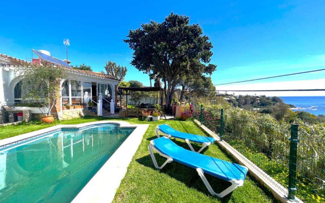 Прекрасна вілла в Андалусії з видом на море 250 кв.м